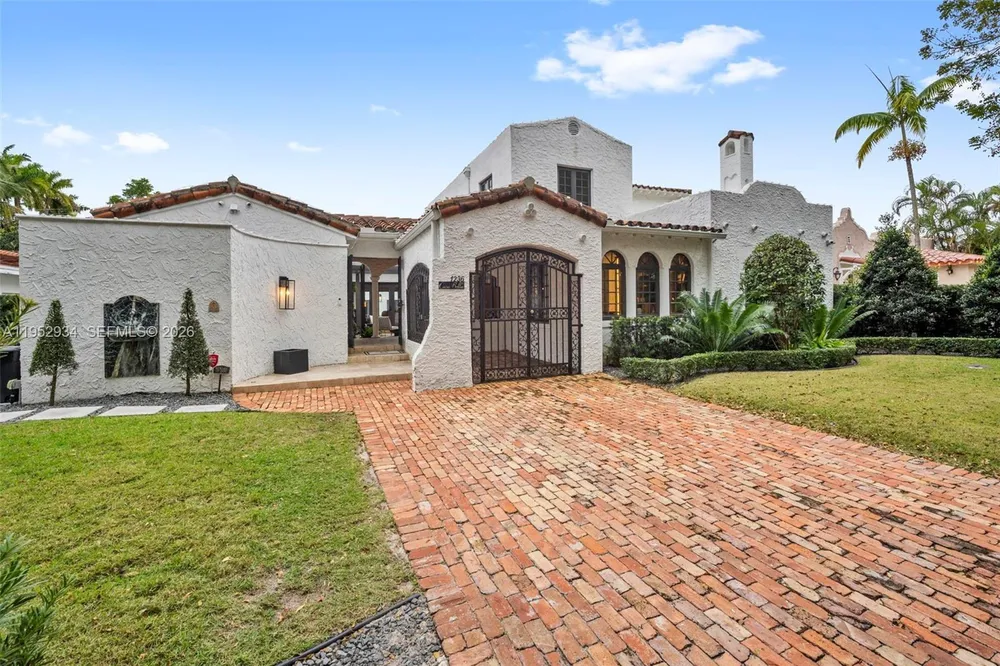 1236 Obispo Ave, Coral Gables, FL 33134