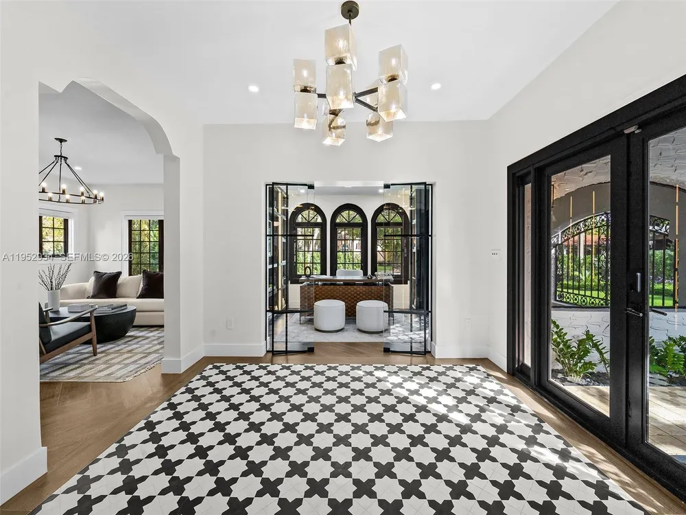 1236 Obispo Ave, Coral Gables, FL 33134