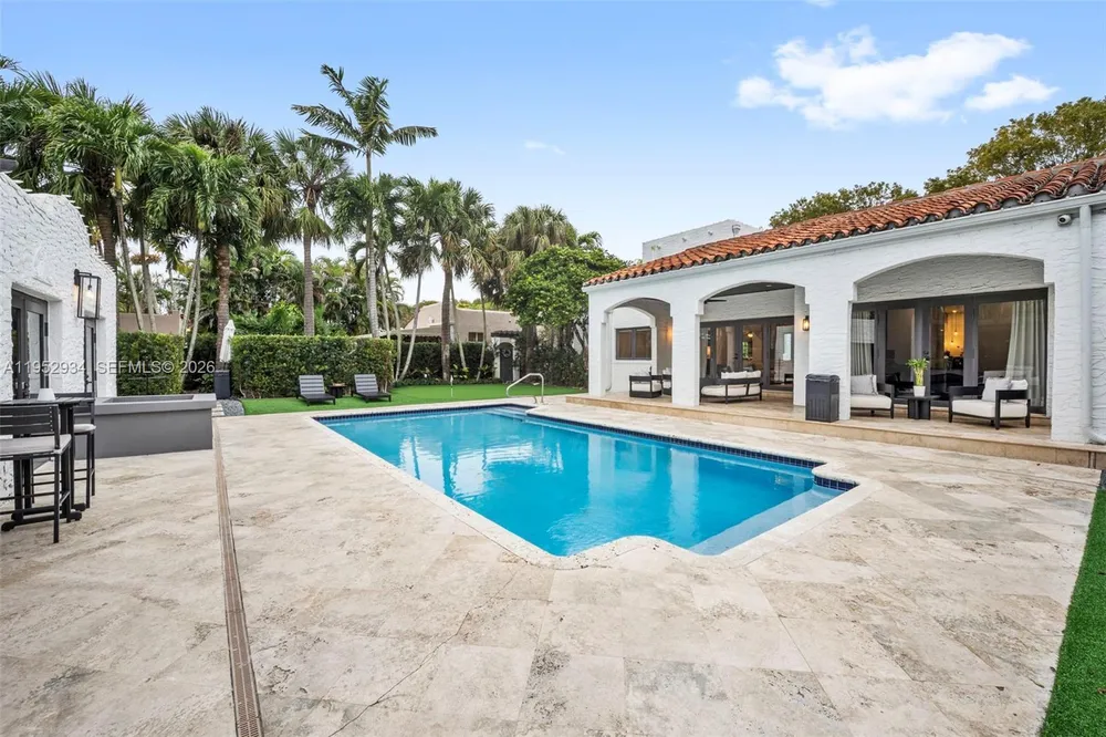 1236 Obispo Ave, Coral Gables, FL 33134