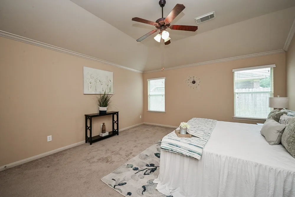 8010 Durham Run Ln, Richmond, TX 77407