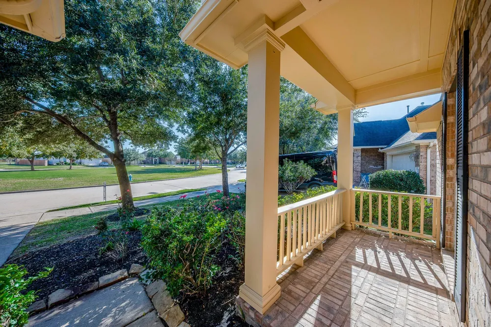 8010 Durham Run Ln, Richmond, TX 77407