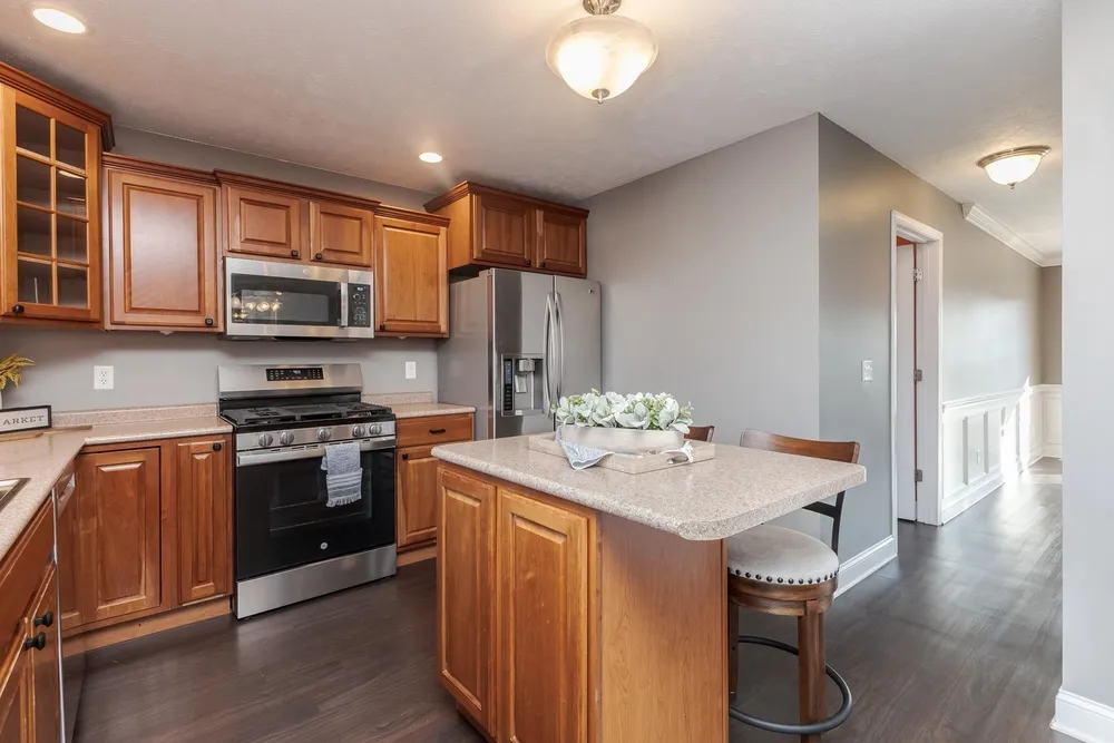2409 Sanford Ln, Normal, IL 61761