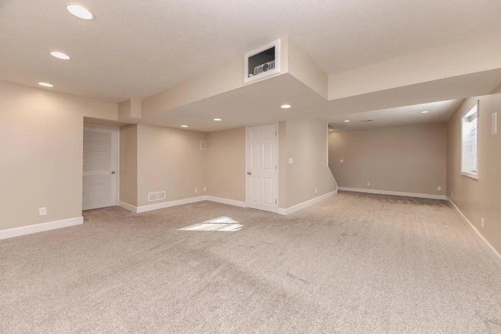 2409 Sanford Ln, Normal, IL 61761