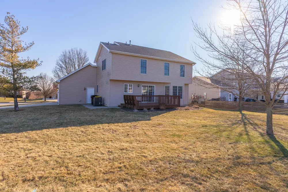 2409 Sanford Ln, Normal, IL 61761