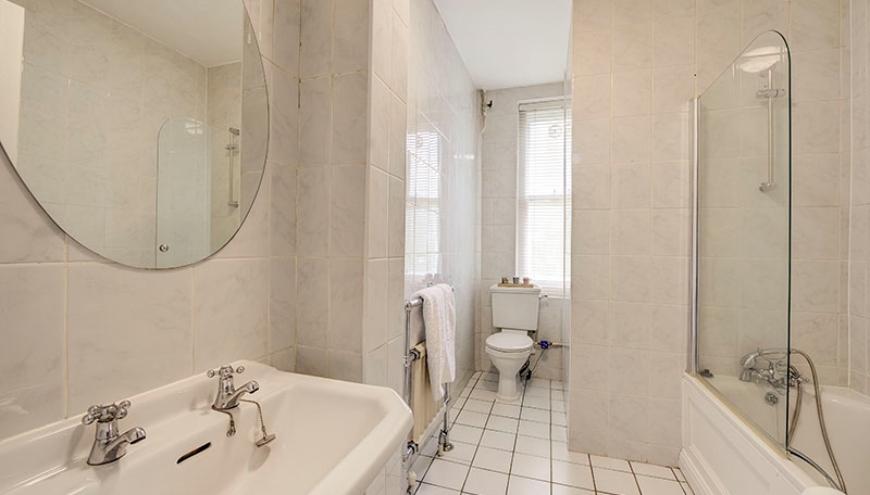 One-Bed Apartment To Let Hill Street Mayfair W1 Image 5