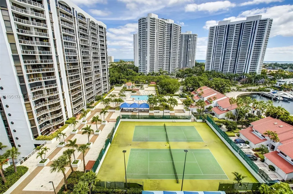 3640 Yacht Club Dr, Aventura, FL 33180