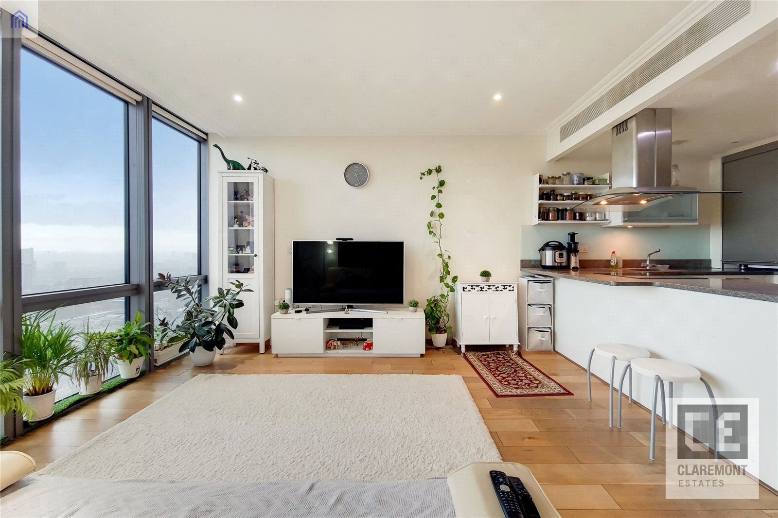 1 West India Quay, Hertsmere Road,, Canary Wharf, London, E14 Image 2