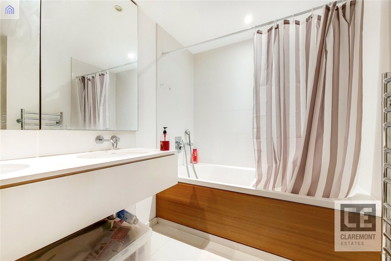 1 West India Quay, Hertsmere Road,, Canary Wharf, London, E14 Image 12