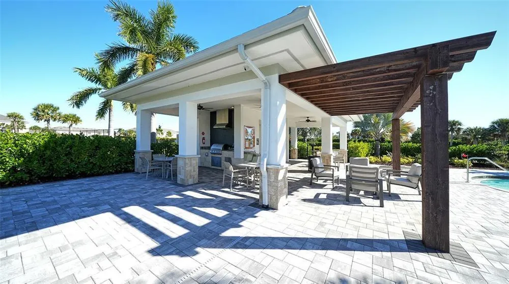 15312 Shady Palms Ln, Nokomis, FL 34275-4343