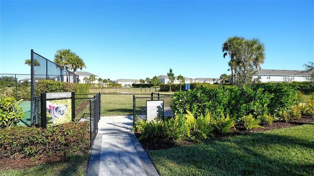 15312 Shady Palms Ln, Nokomis, FL 34275-4343