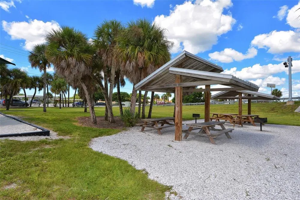 15312 Shady Palms Ln, Nokomis, FL 34275-4343