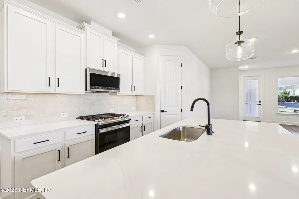 17 Jamestown Ct, St Augustine, FL 32092