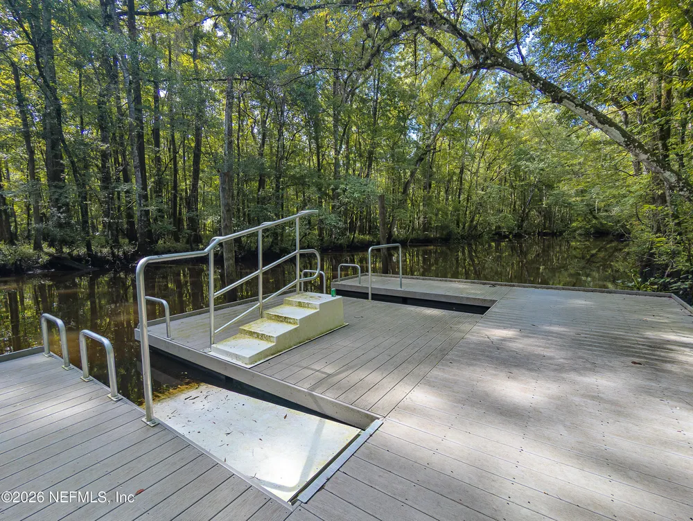 17 Jamestown Ct, St Augustine, FL 32092