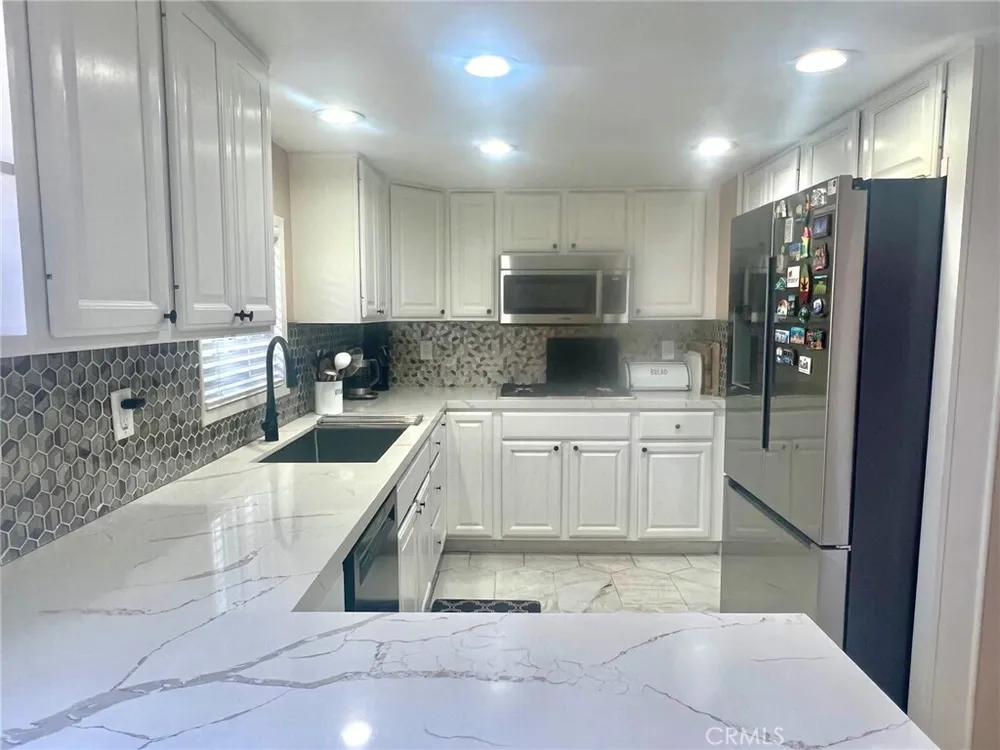 311 Concord Ln, Newport Beach, CA 92660
