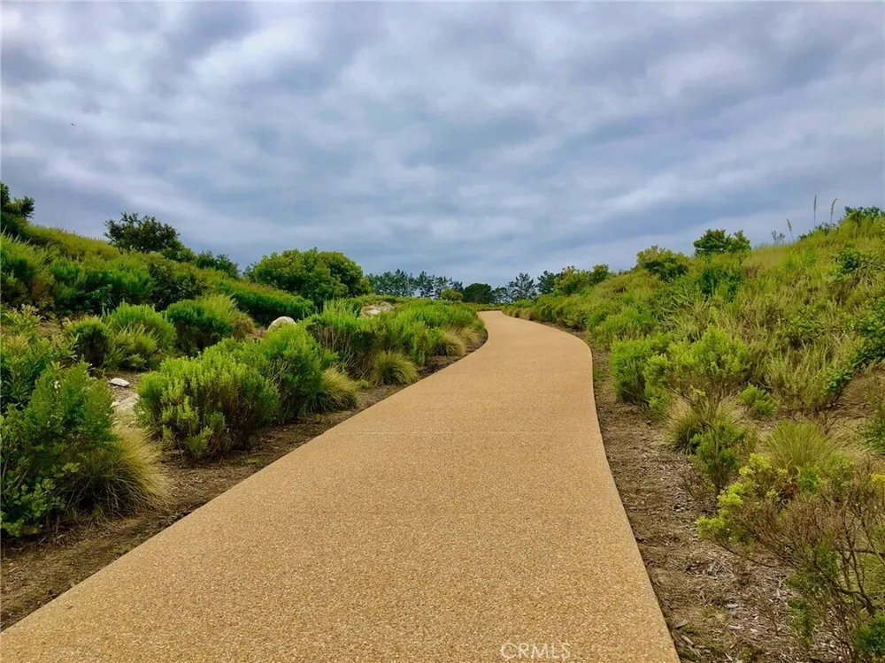 311 Concord Ln, Newport Beach, CA 92660