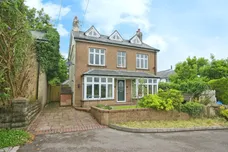 Crown Hill, Llantwit Fardre, Pontypridd
