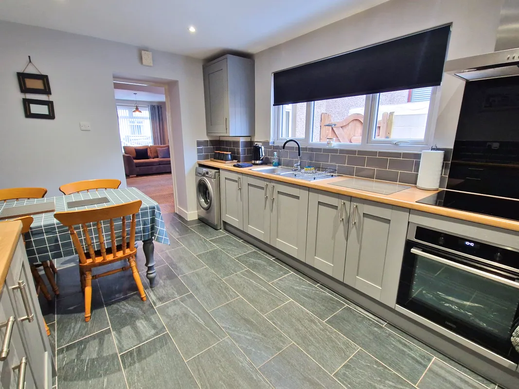 GARTH STREET, KENFIG HILL, CF33 6EU