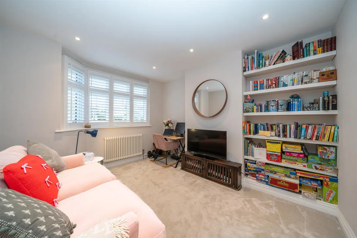 Hilmay Drive, Boxmoor, Hemel Hempstead, Hertfordshire, HP1 1TZ