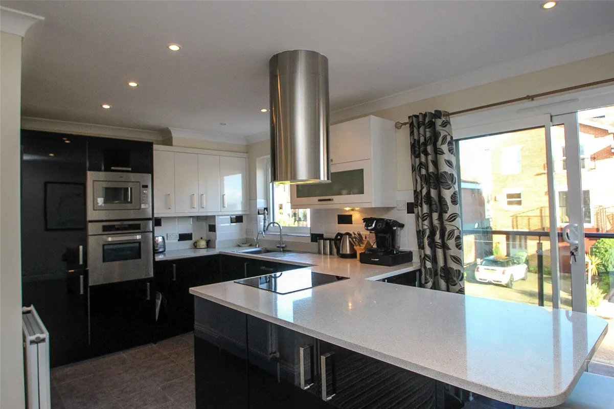 Marina Drive, Hamble, Southampton, Hampshire, SO31