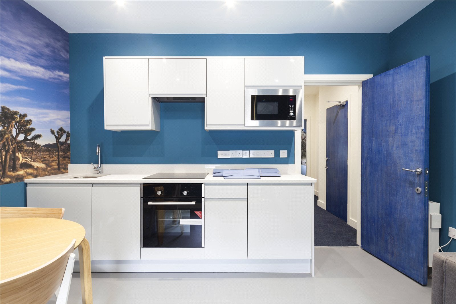 63 Newsome Road, Huddersfield, HD4 Image 1