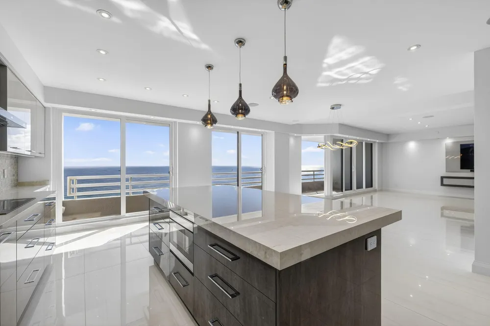1500 S Ocean Blvd, Boca Raton, FL 33432