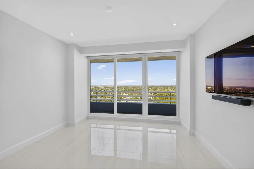 1500 S Ocean Blvd, Boca Raton, FL 33432