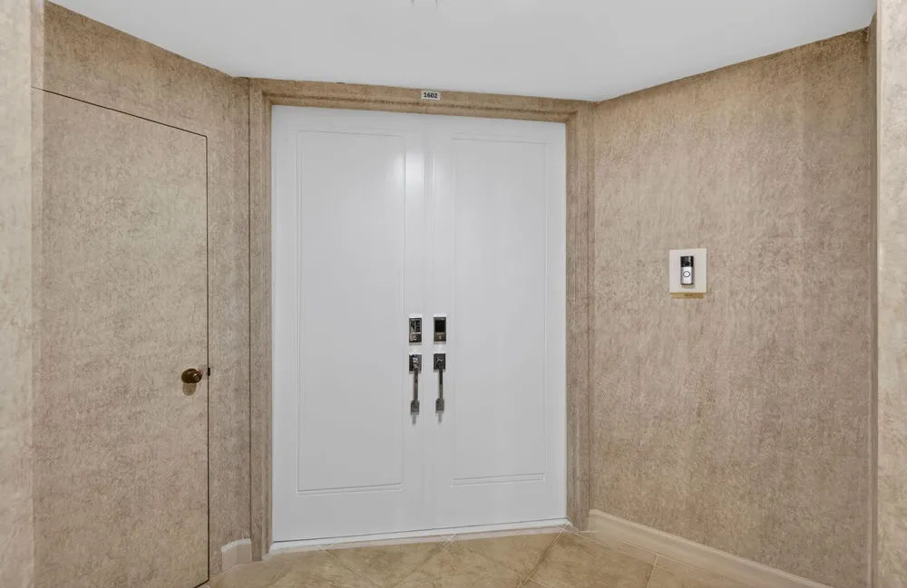 1500 S Ocean Blvd, Boca Raton, FL 33432