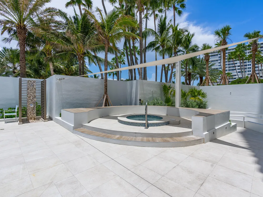 1500 S Ocean Blvd, Boca Raton, FL 33432