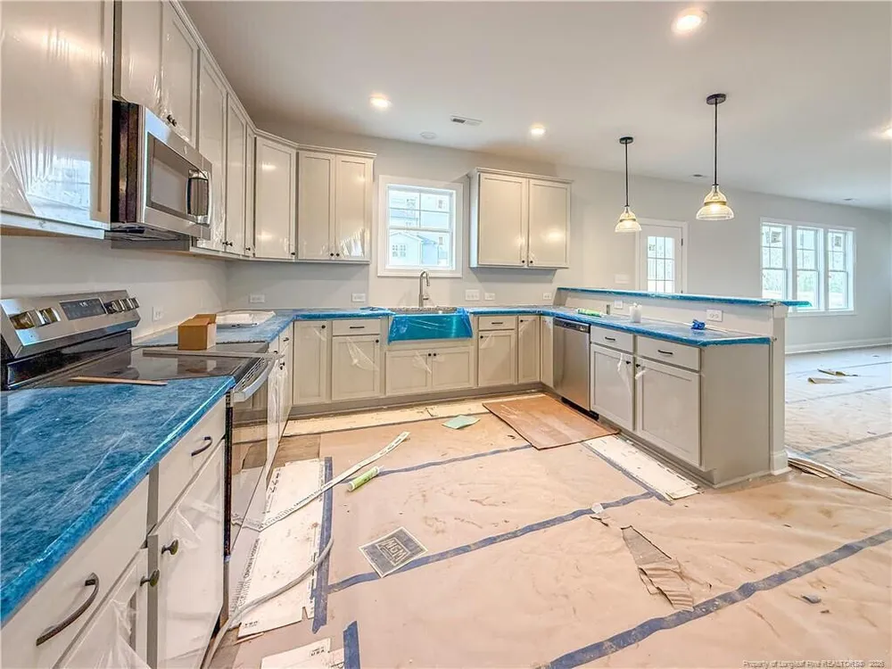 510 Log Pond Road, Fayetteville, NC 28311