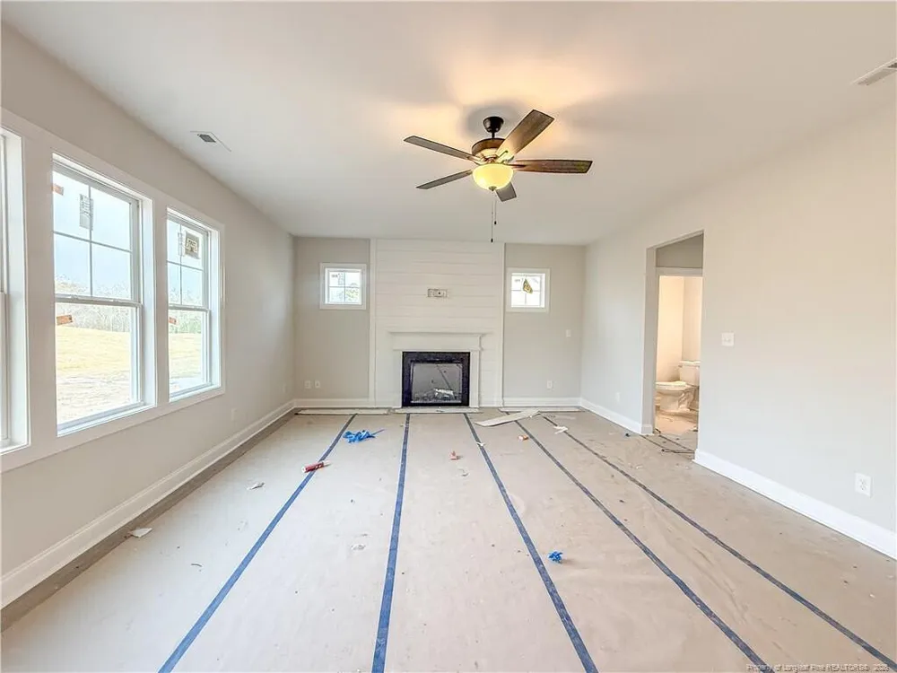 510 Log Pond Road, Fayetteville, NC 28311