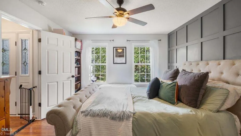 970 Winterside Ln, Winston-Salem, NC 27107