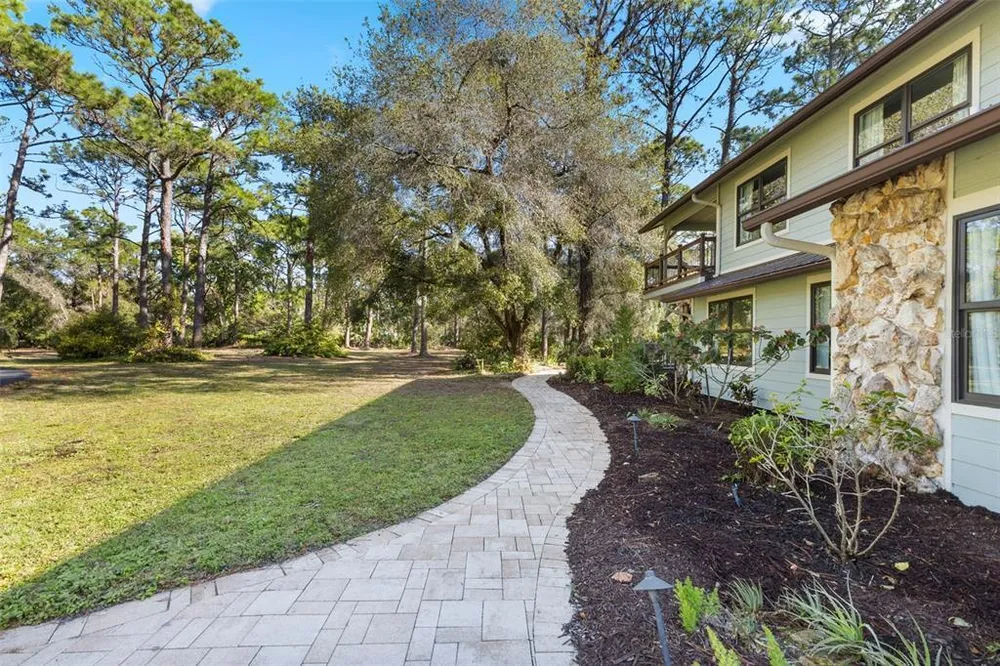 6950 El Dorado Dr, Sarasota, FL 34240