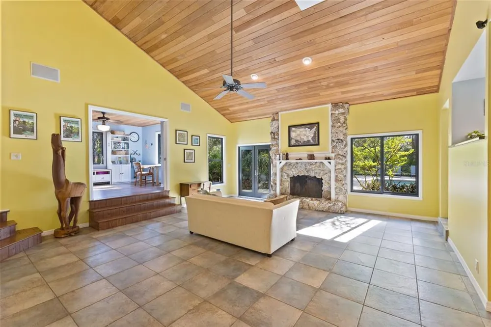 6950 El Dorado Dr, Sarasota, FL 34240