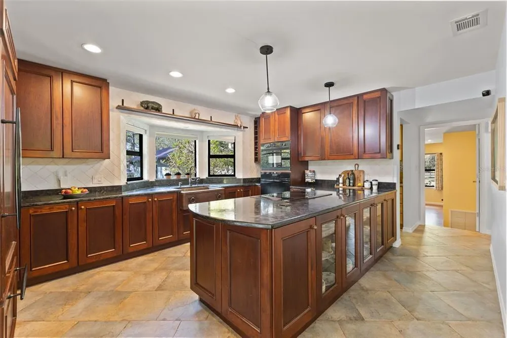 6950 El Dorado Dr, Sarasota, FL 34240