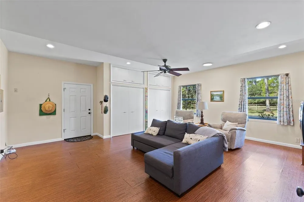 6950 El Dorado Dr, Sarasota, FL 34240