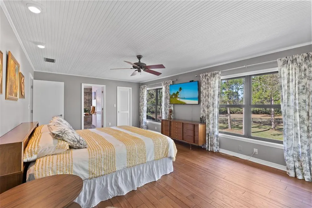 6950 El Dorado Dr, Sarasota, FL 34240