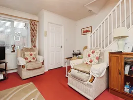 Kings Court, Desborough, Kettering thumb 3