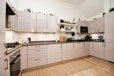 Burgess Springs, Chelmsford
