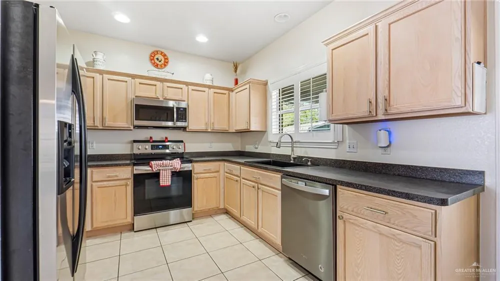 2504 Frontera Rd, McAllen, TX 78504