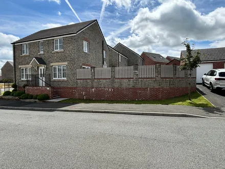 Maes Elen , Johnstown , SA31