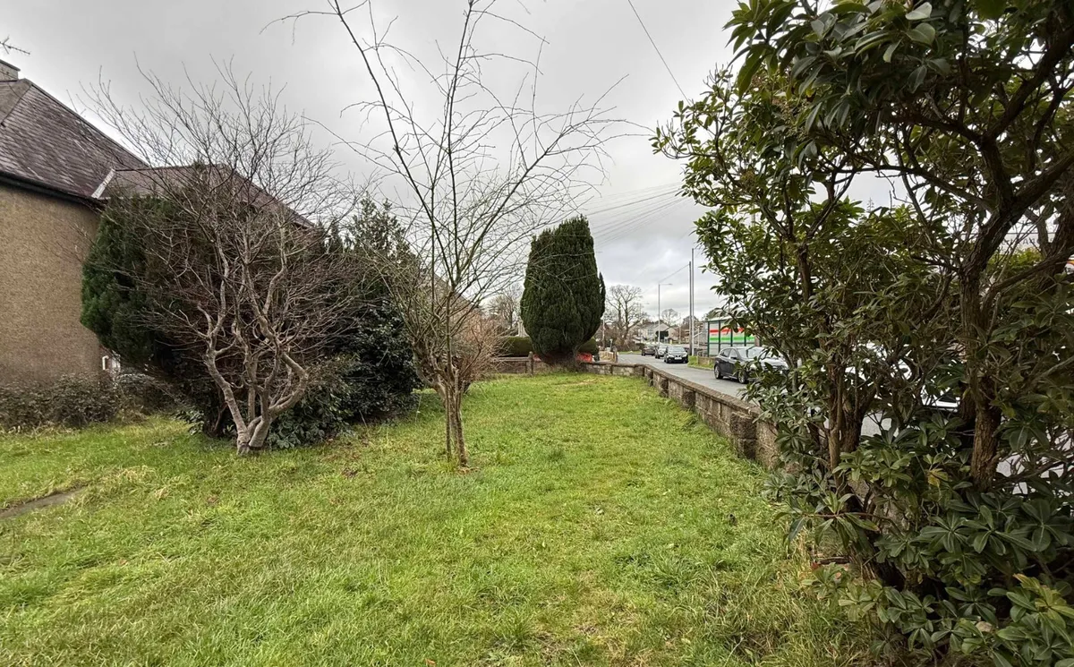 Dol Beuno, Bontnewydd, Caernarfon, Gwynedd, LL55