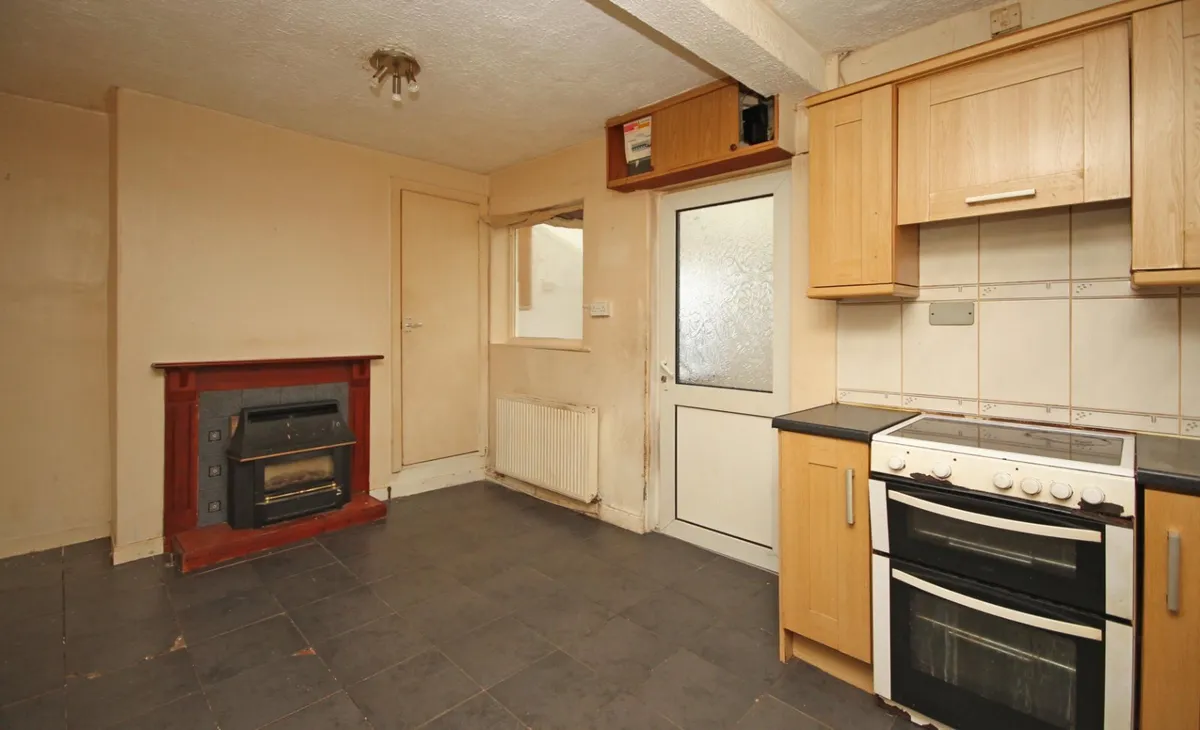 Dol Beuno, Bontnewydd, Caernarfon, Gwynedd, LL55