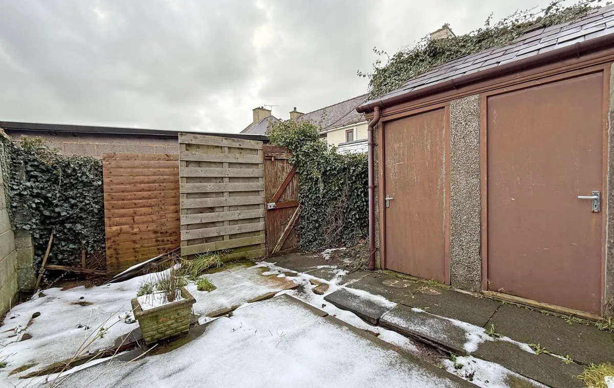 Dol Beuno, Bontnewydd, Caernarfon, Gwynedd, LL55