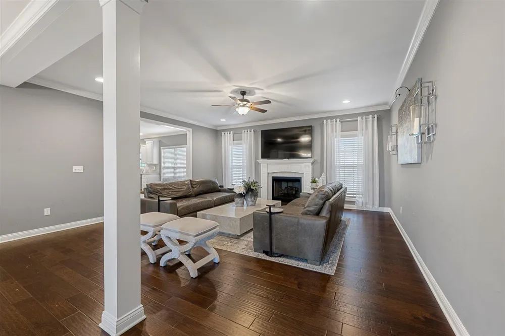 166 Cooper Dearing Rd, Alvaton, KY 42122