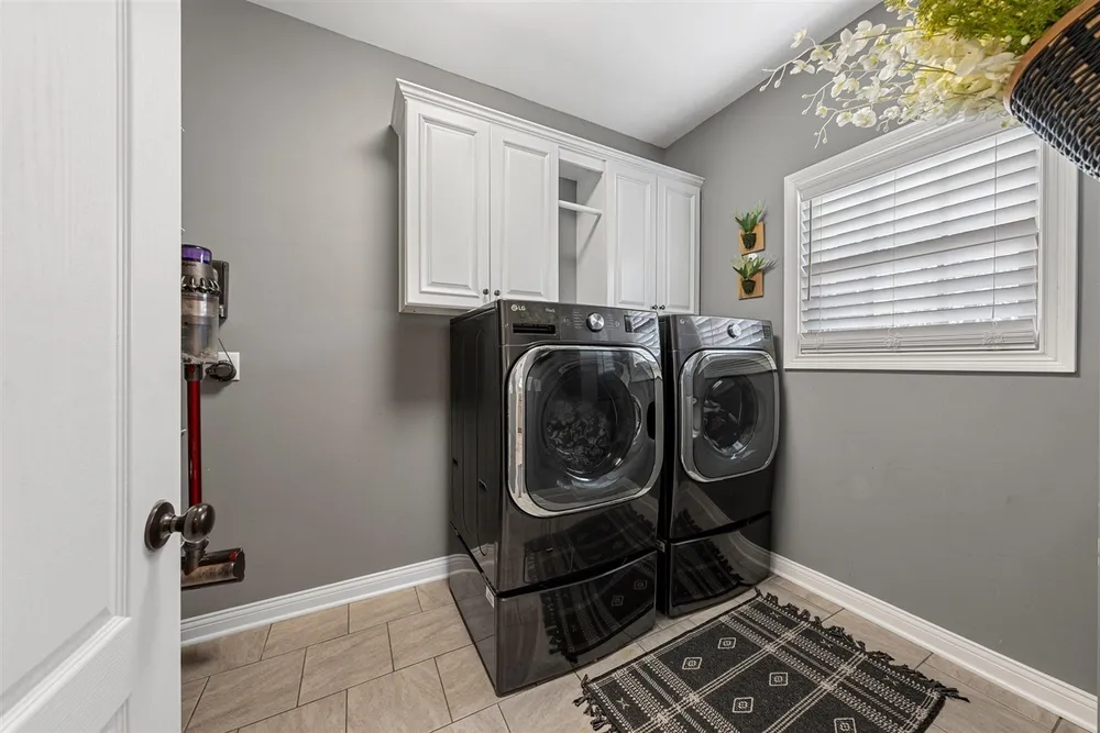 166 Cooper Dearing Rd, Alvaton, KY 42122