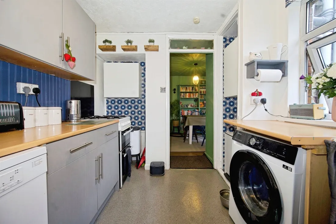 Property photo 8