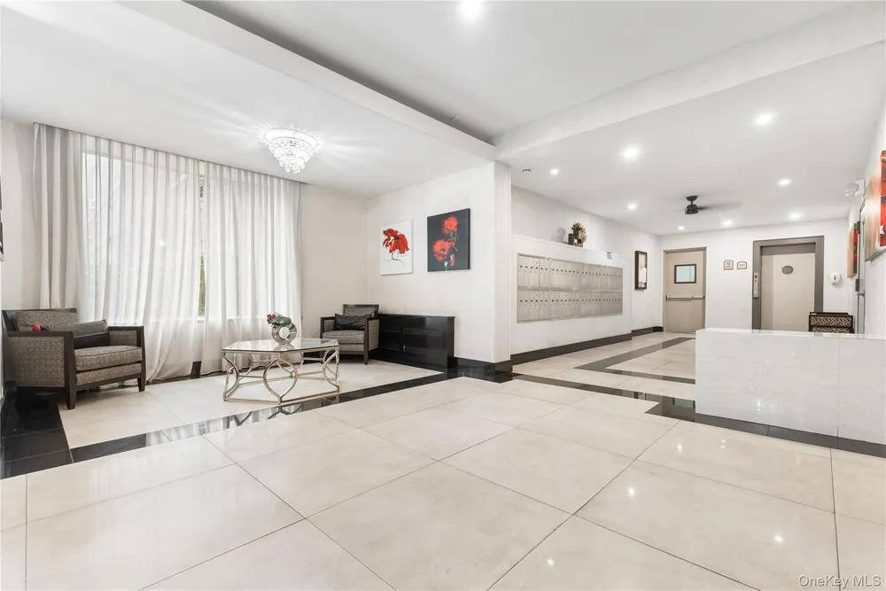 64 99th St, Rego Park, NY 11374