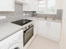 Sedgwick Road, Bishopstoke, Eastleigh thumb 3