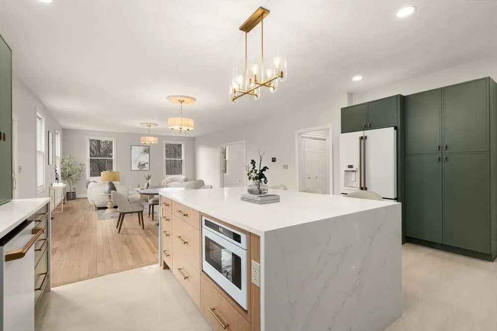 York St, Canton, MA 02021