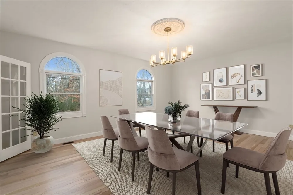 York St, Canton, MA 02021